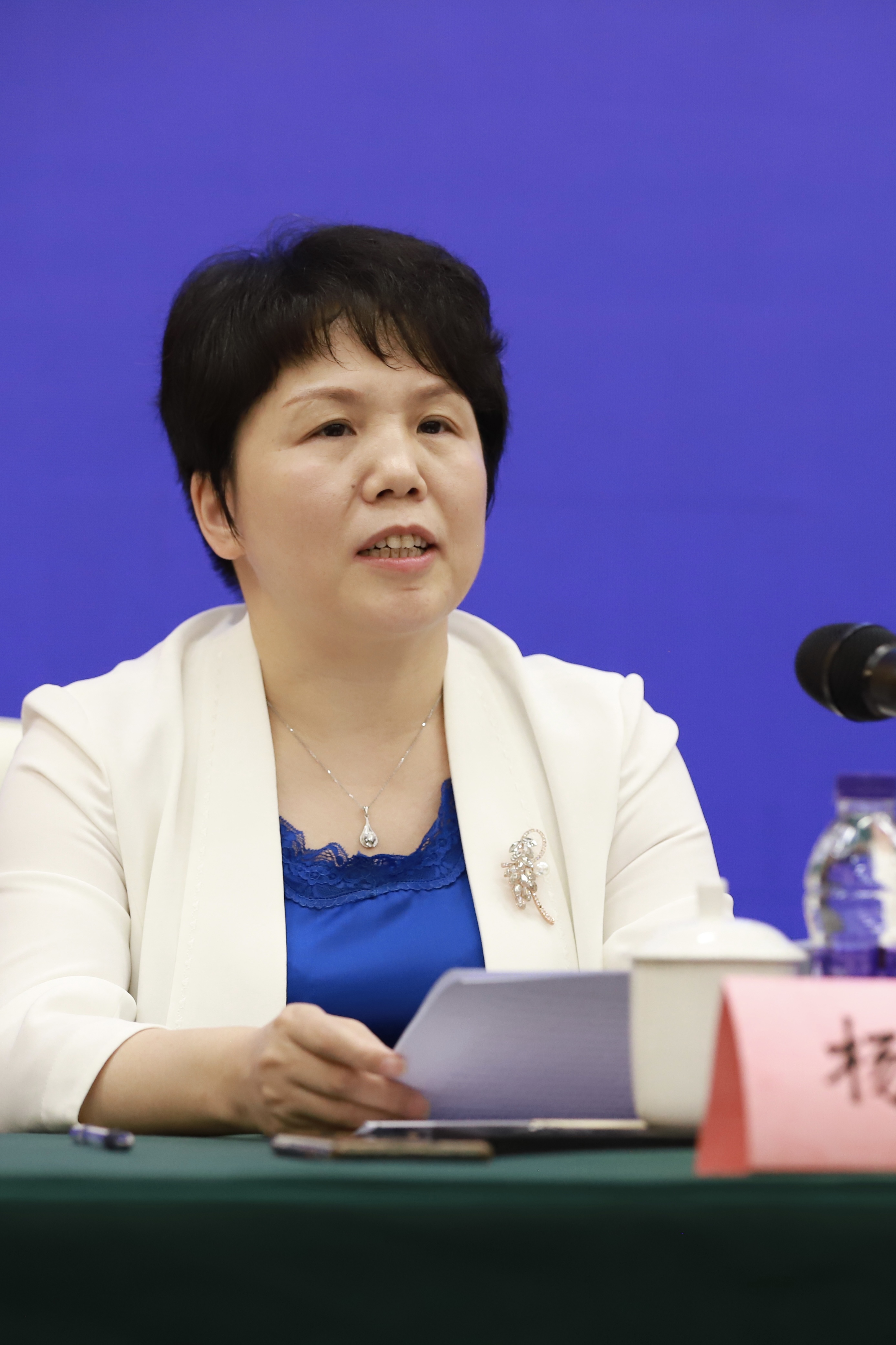 杨颖